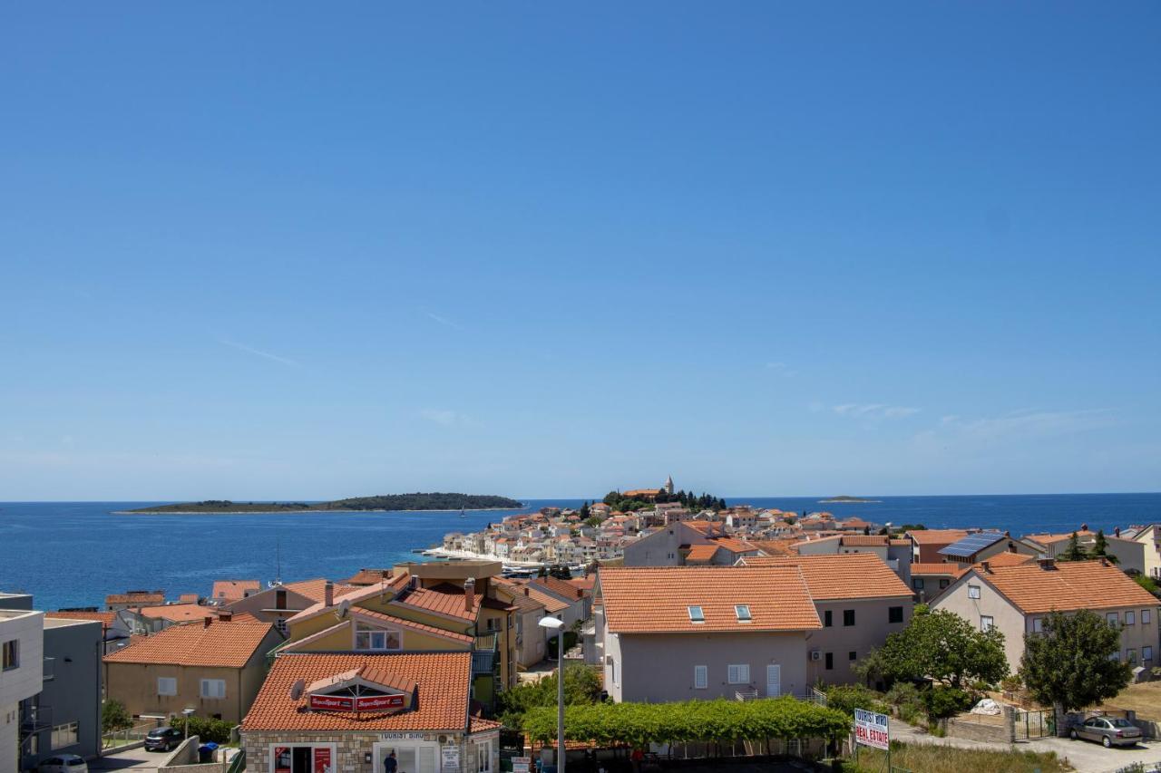 Vila Primo Hotel Primošten Buitenkant foto