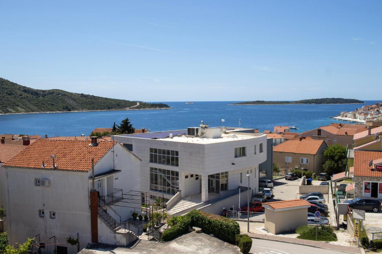 Vila Primo Hotel Primošten Buitenkant foto