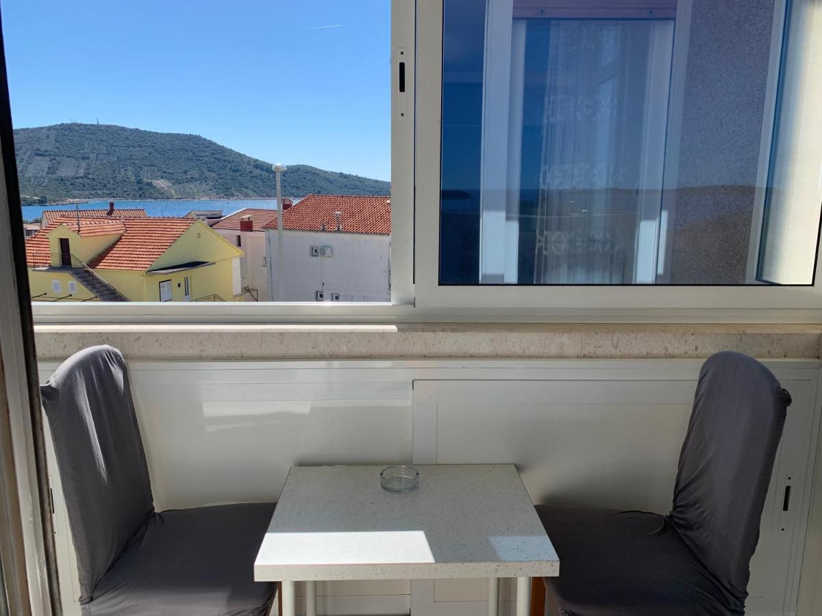 Vila Primo Hotel Primošten Buitenkant foto