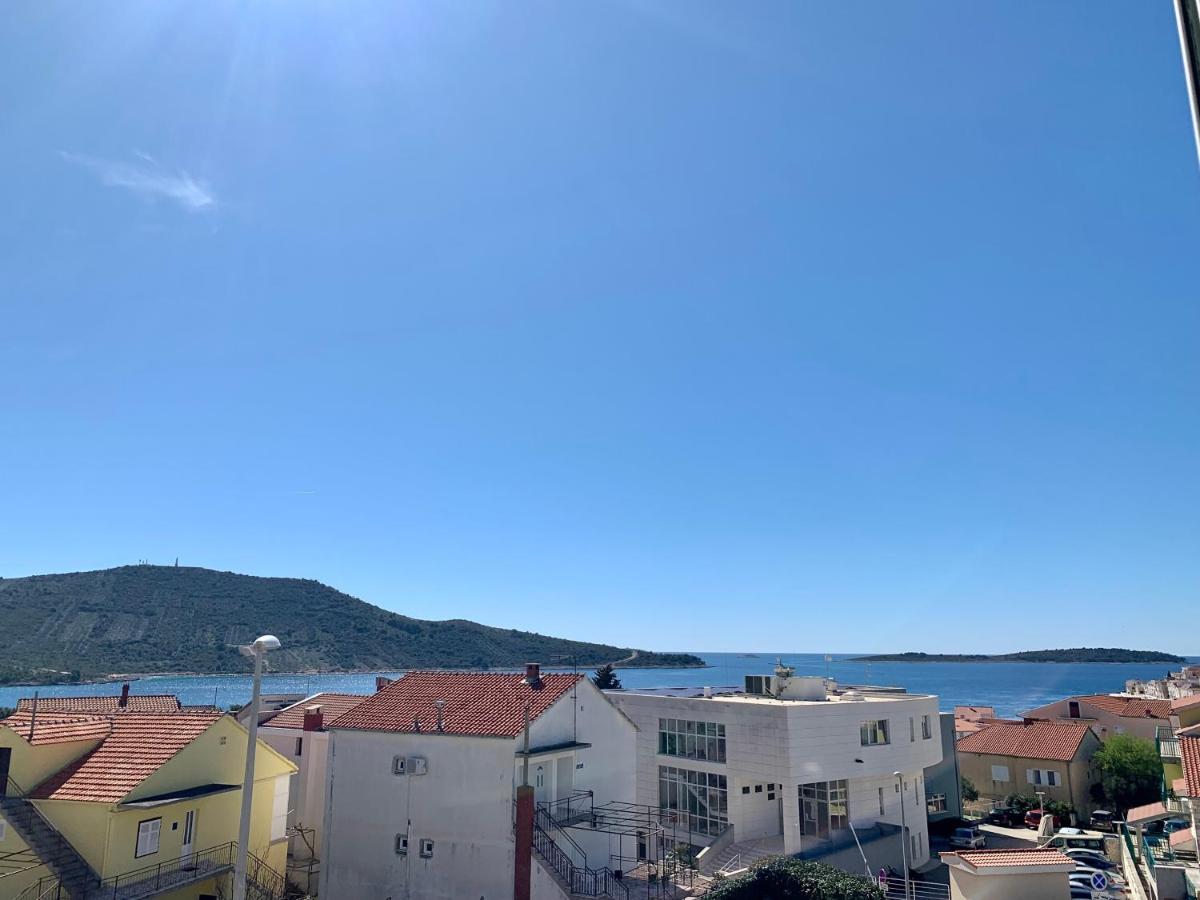 Vila Primo Hotel Primošten Buitenkant foto