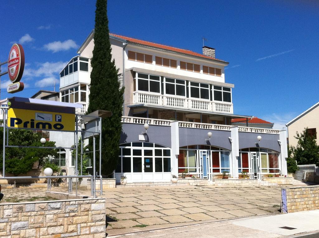 Vila Primo Hotel Primošten Buitenkant foto